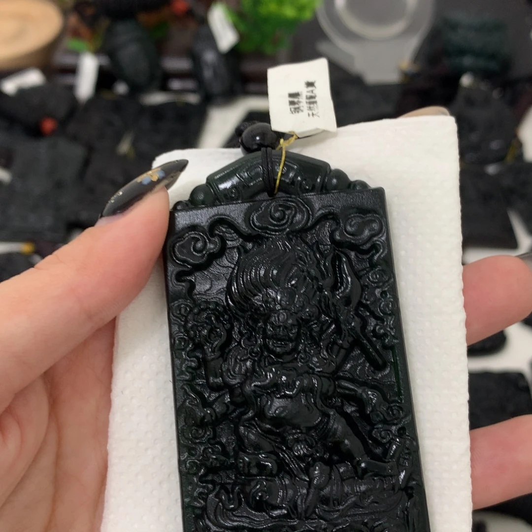 意***遥天然缅甸a货钢琴黑挂件