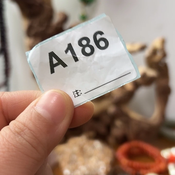 宝***贝玛瑙/玉髓未镶嵌颈饰