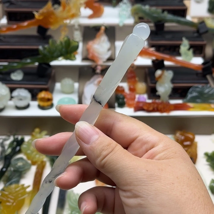 蛇纹石玉未镶嵌岫玉发簪