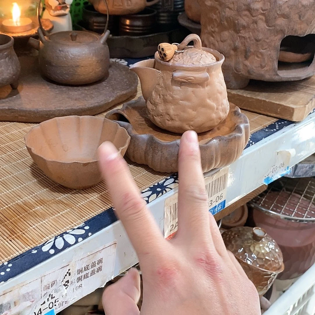 瓷片荷花的小秘密会发生很多变化