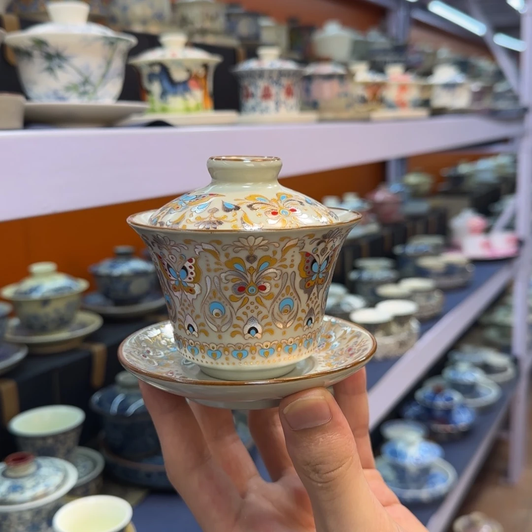 我在外面吃饭呢你在哪了我在