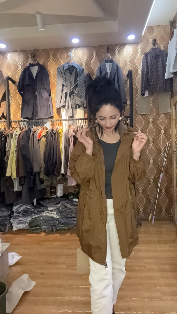 韩尤简同款百搭修身收腰防晒衣