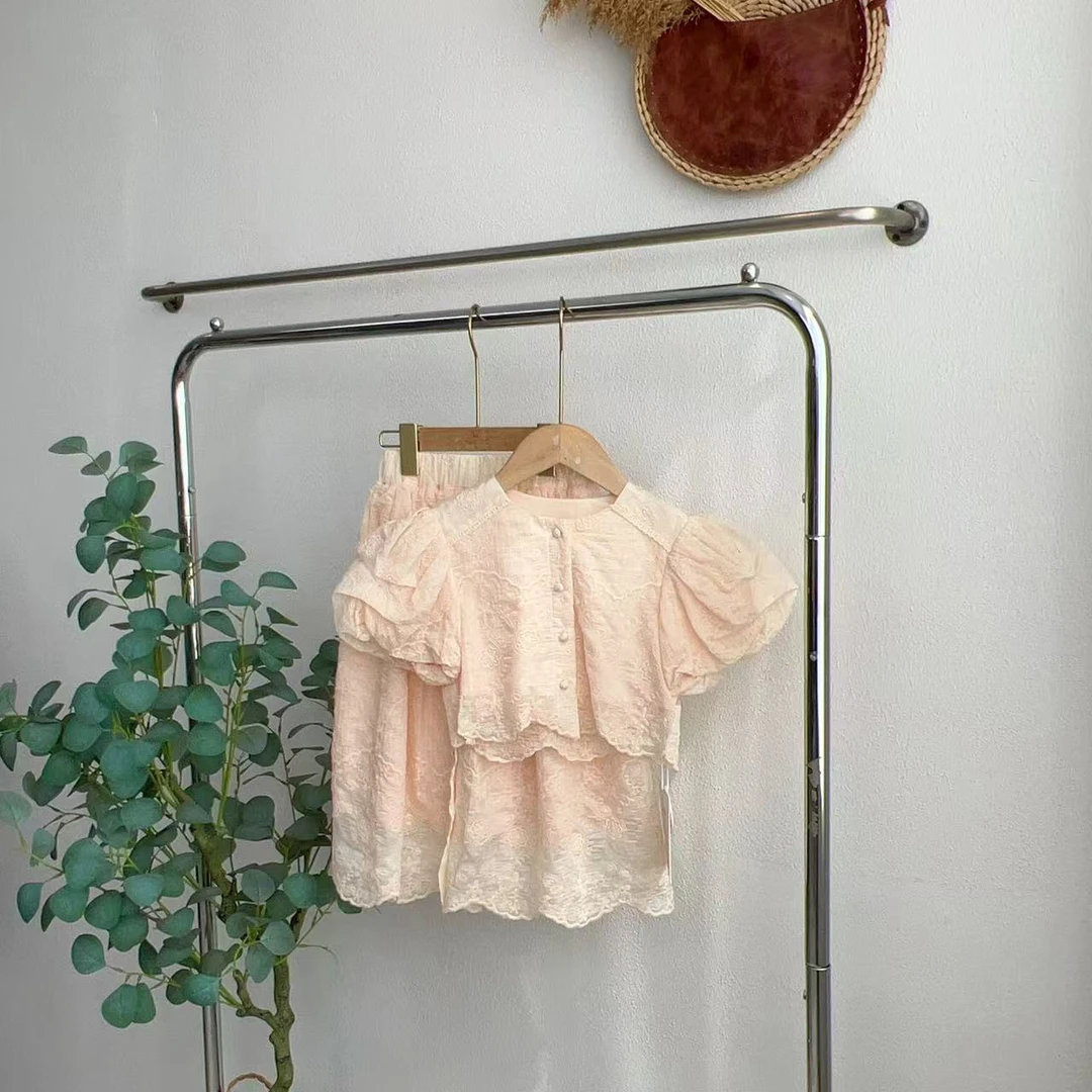 7106锁粉色休闲套装