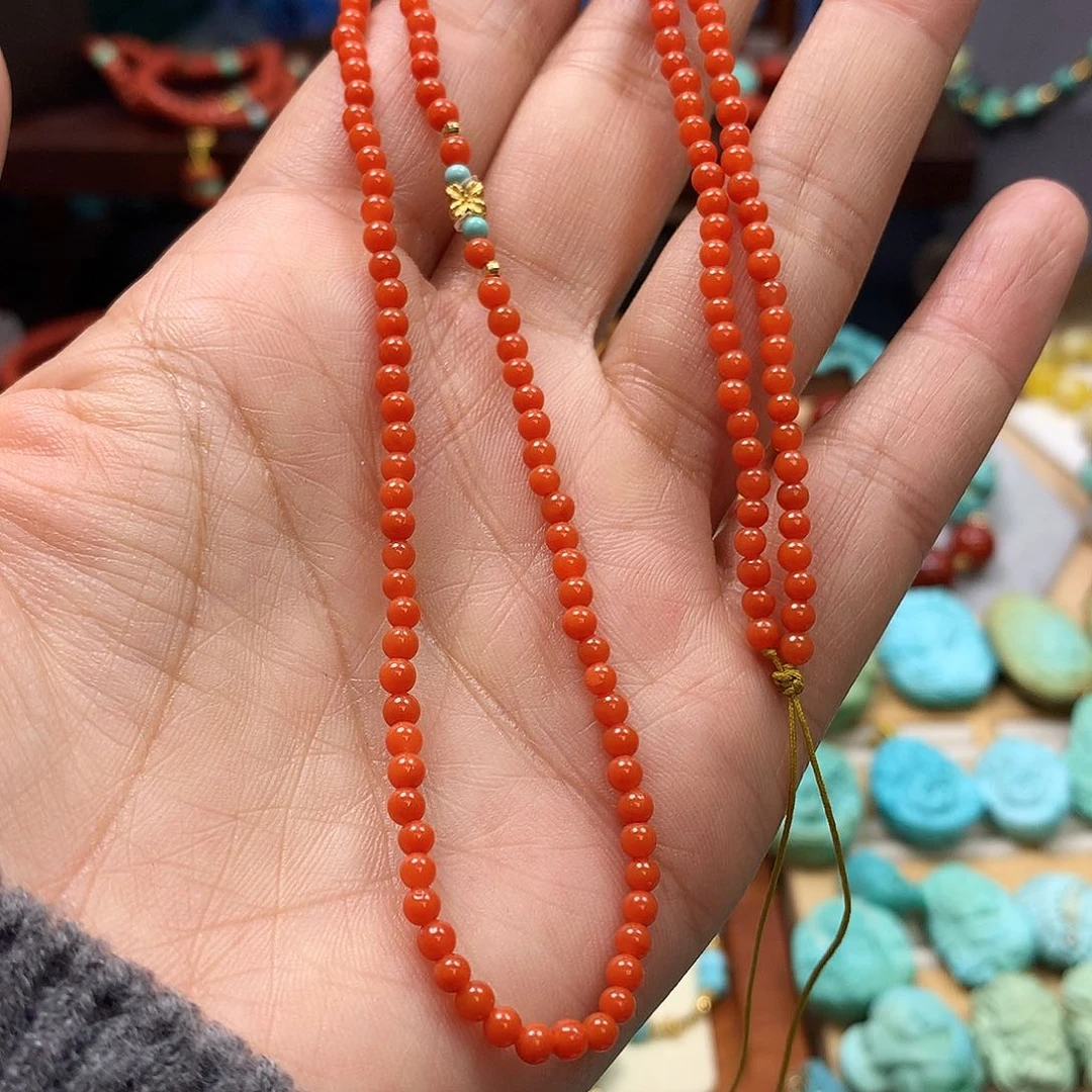 颈饰18K金镶嵌南红玛瑙