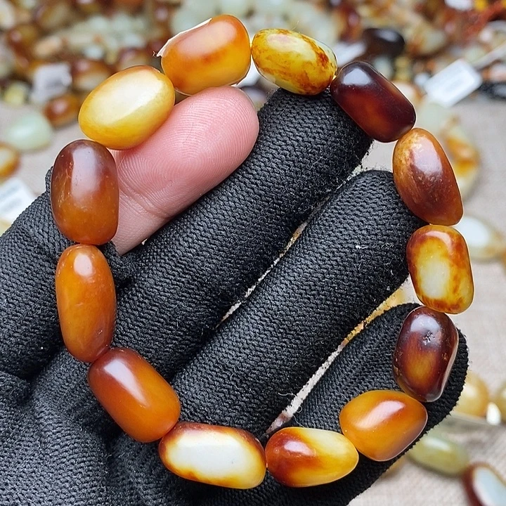 和田玉未镶嵌手链