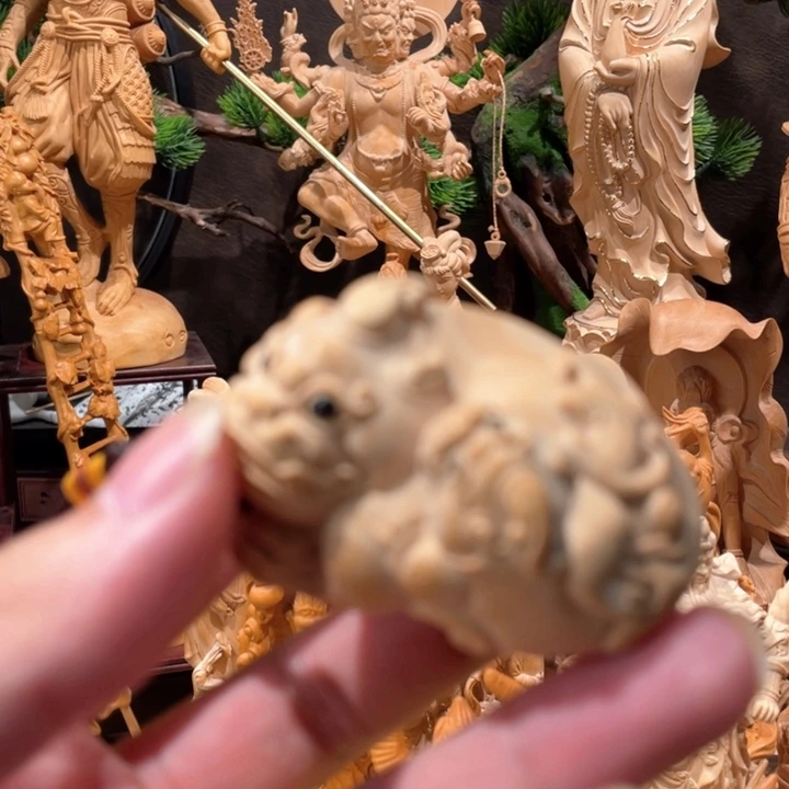 黄杨木子母貔貅小叶