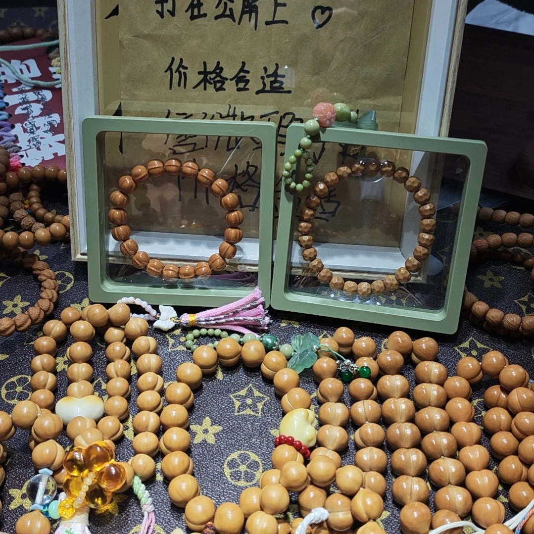 1****吊坠猴头核桃卷卷酥糖葫芦