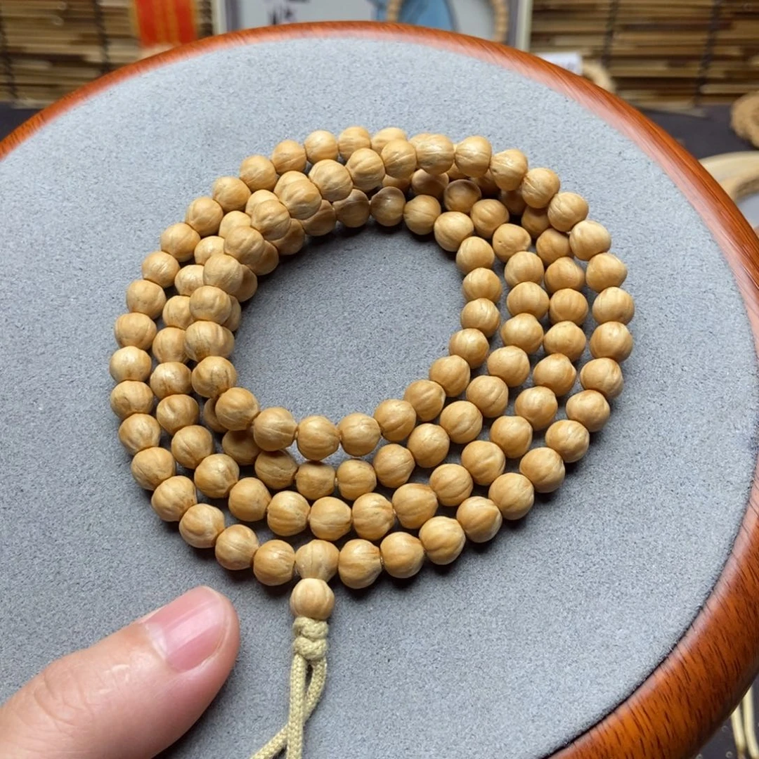 庆***庆吊坠柏香籽/百香籽