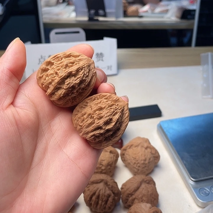 吊坠文玩核桃虎头