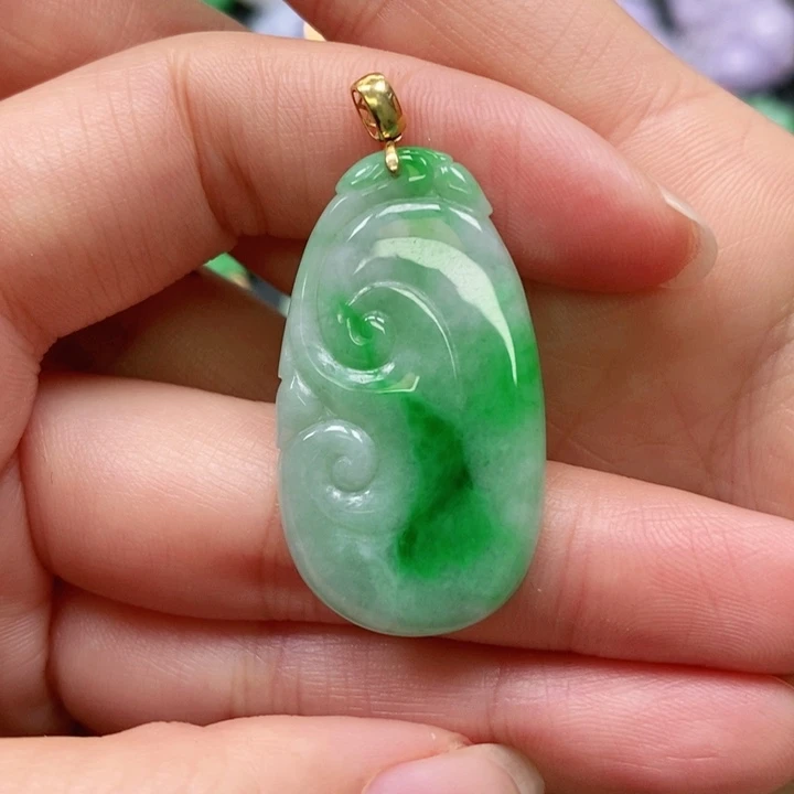 翡翠颈饰未镶嵌吊坠