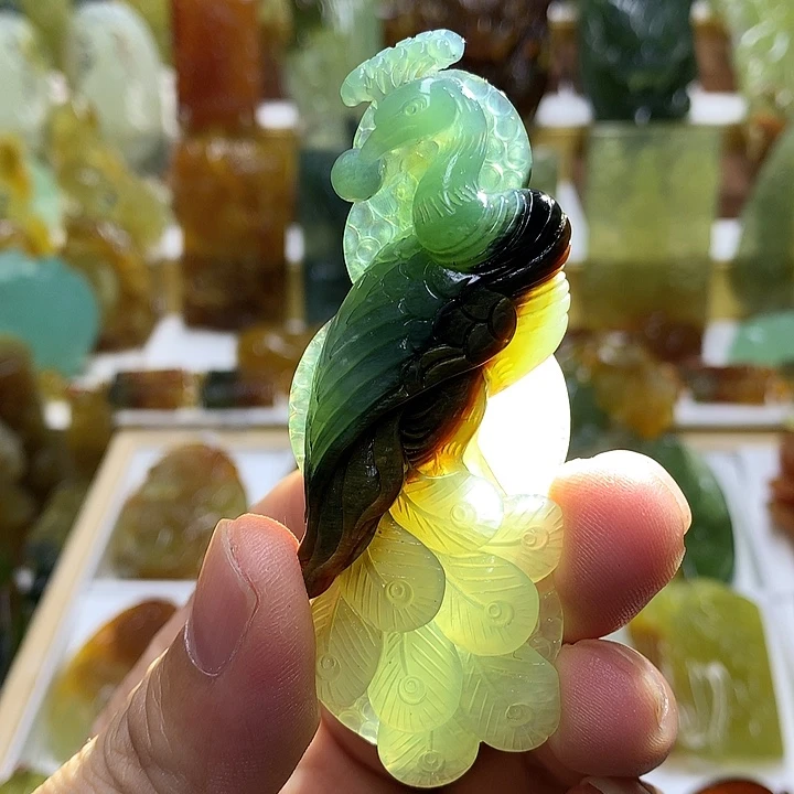 蛇纹石玉未镶嵌珠宝半成品