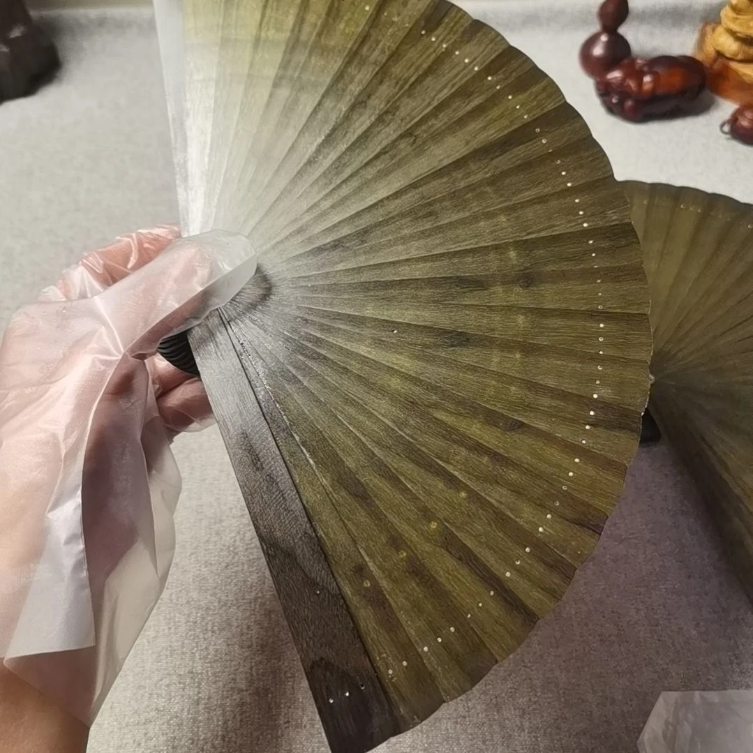楠木宋*亿18cm金丝绿小叶桢楠水波折扇