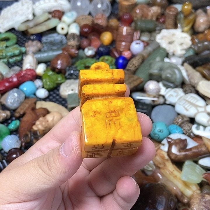 和田玉未镶嵌颈饰110