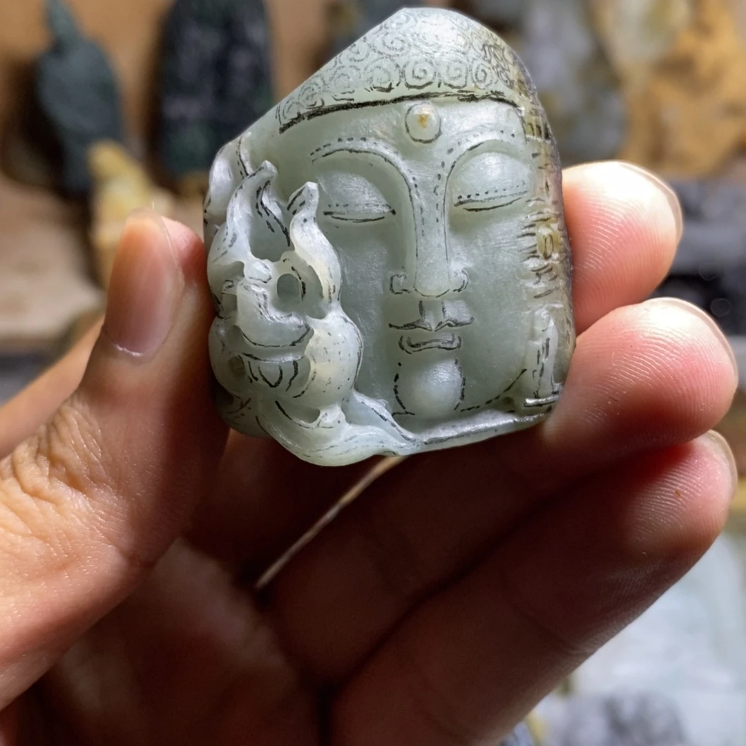 用***8定制翡翠未镶嵌佛头