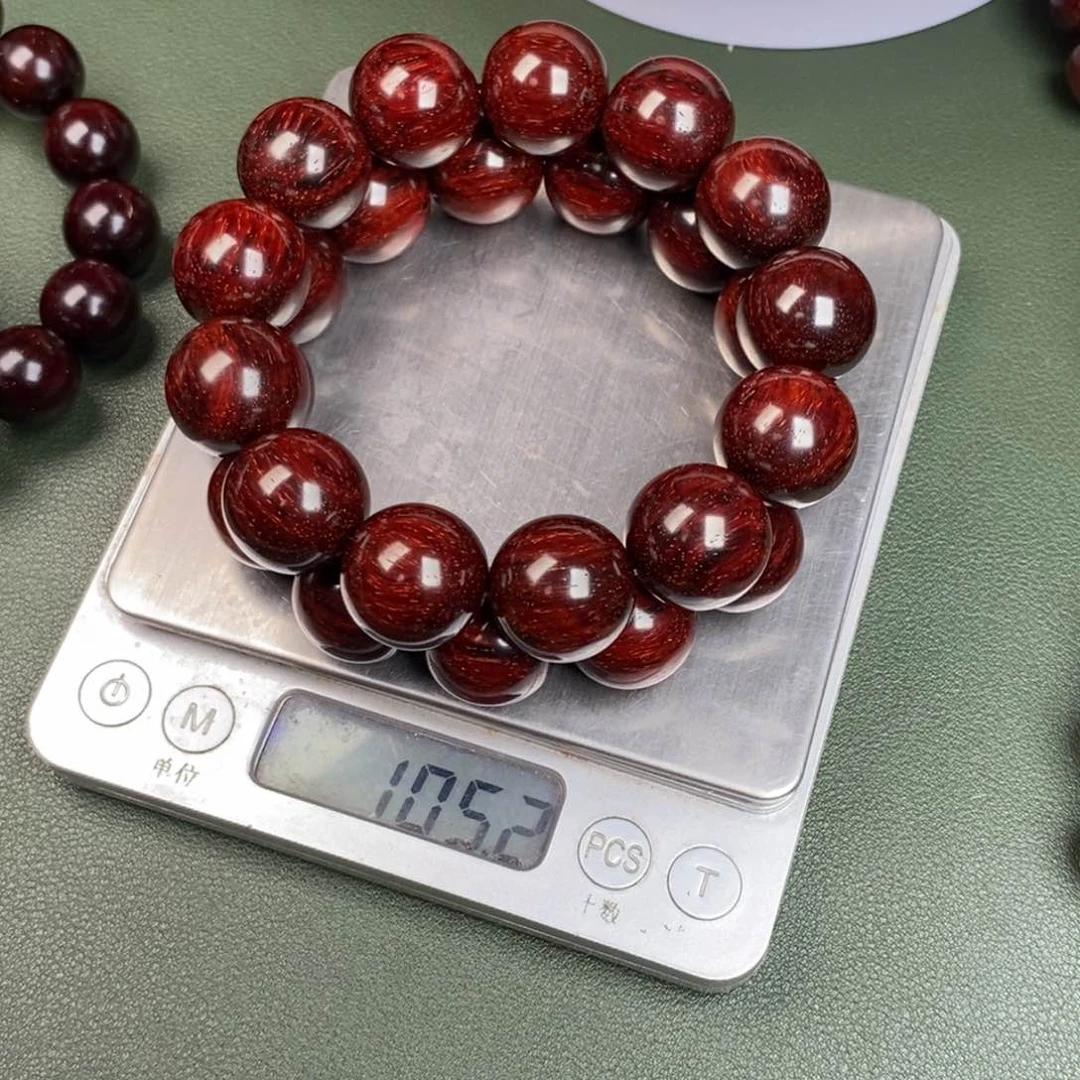 小叶紫檀手串/手链O****d湘工石争