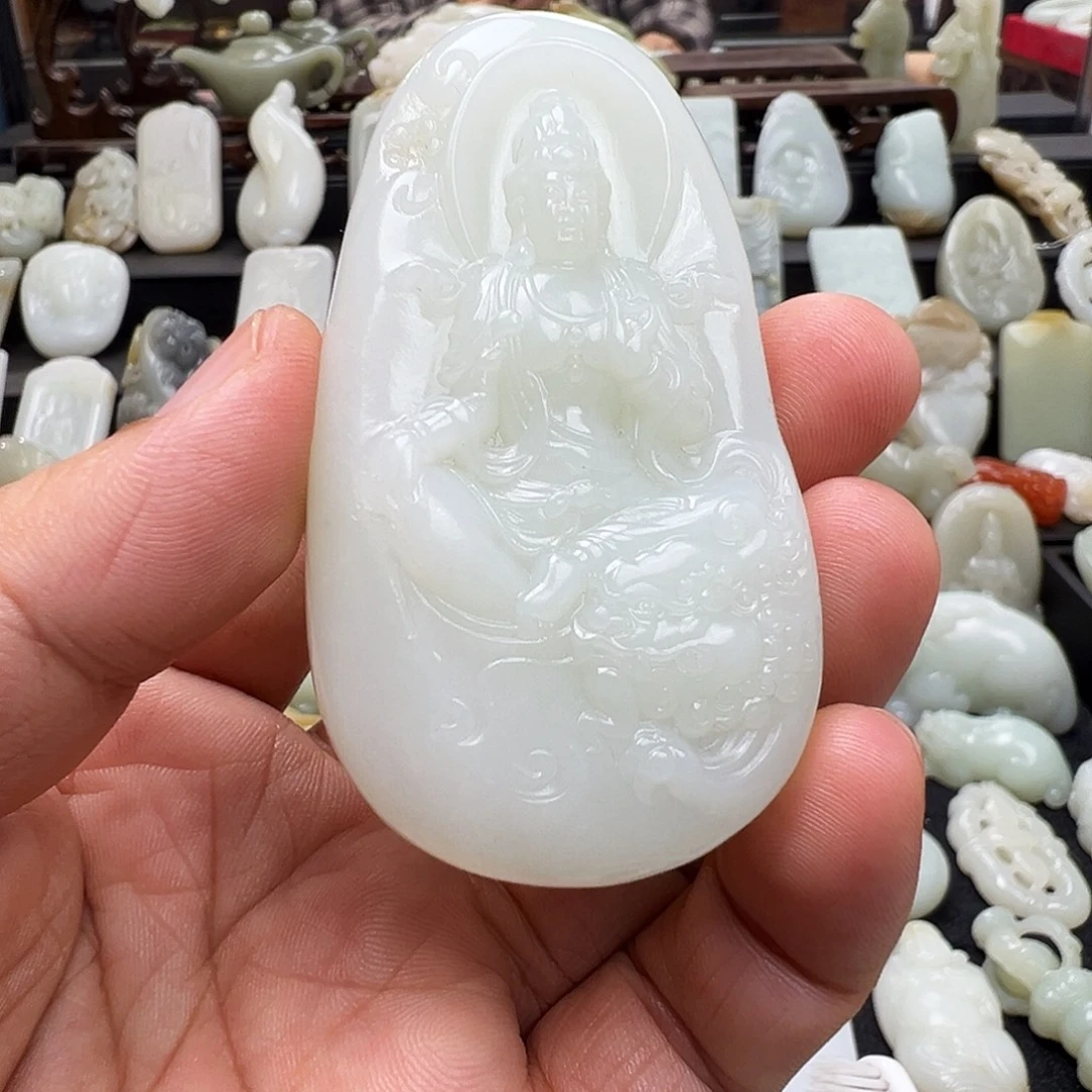 和田玉未镶嵌颈饰