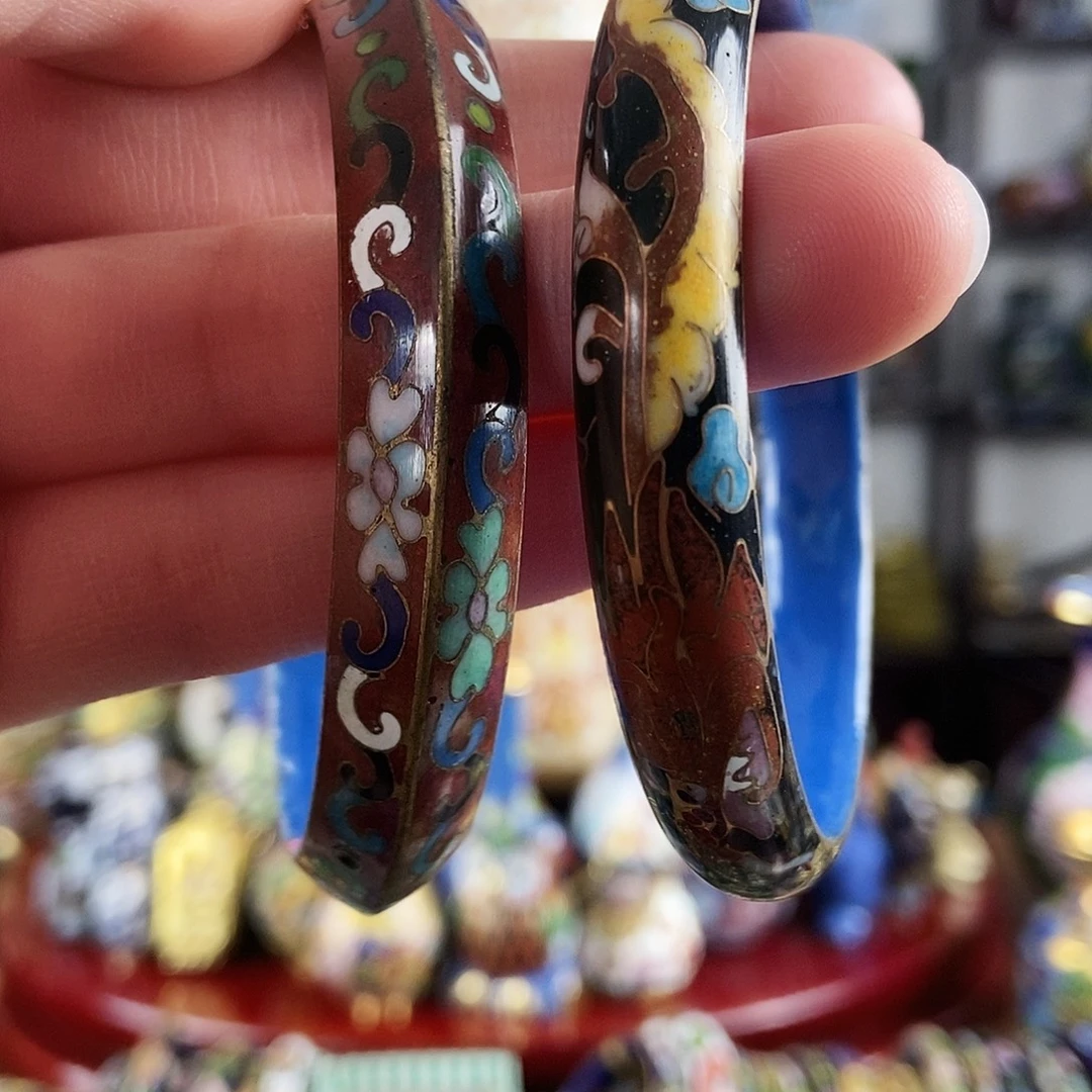 上***诺铜景泰蓝手镯一个龙和飞碟