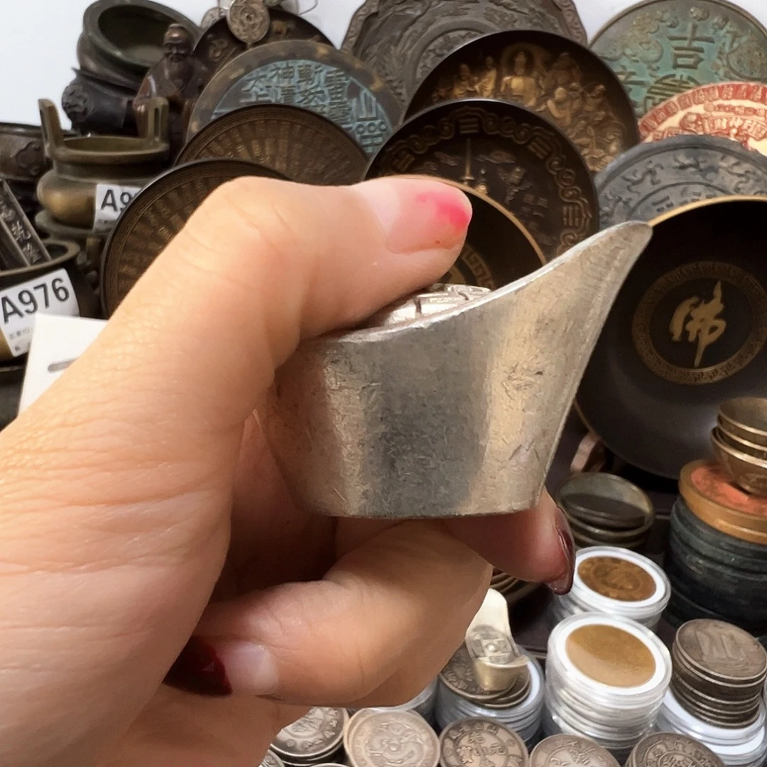 金属复古风格摆件