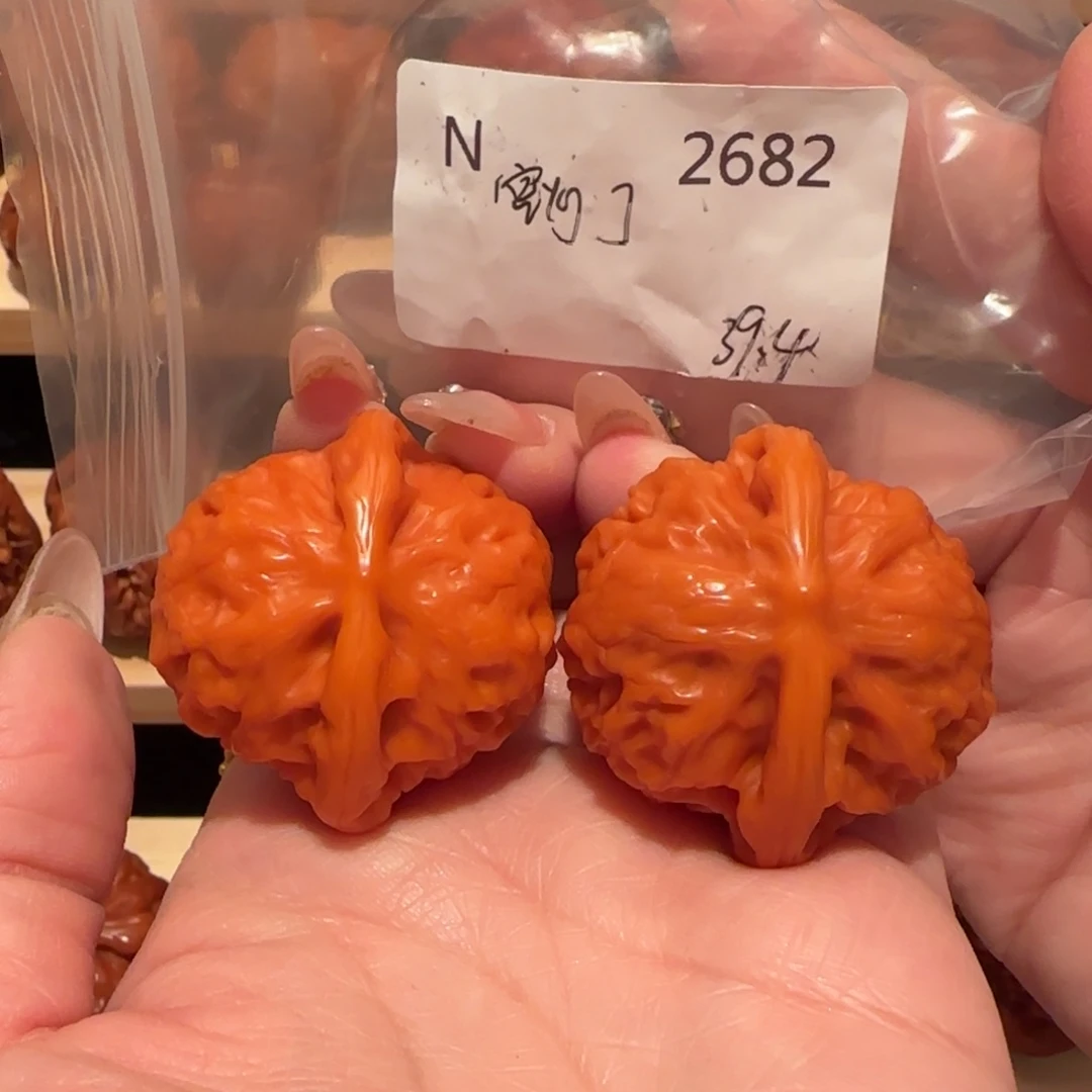 ✎***诗文玩核桃吊坠玉化宫灯39精品