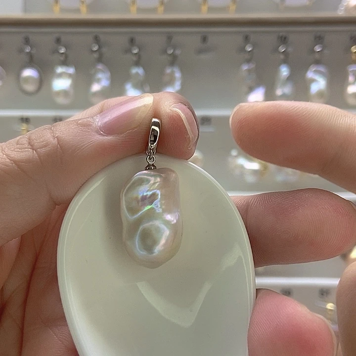 唯***唯颈饰银S925镶嵌淡水珍珠87