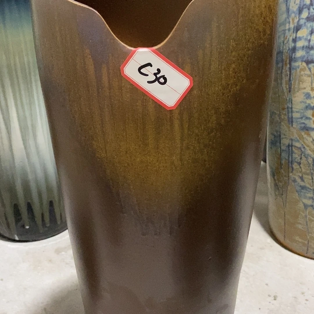 C30高70厘米口21厘米瑕疵