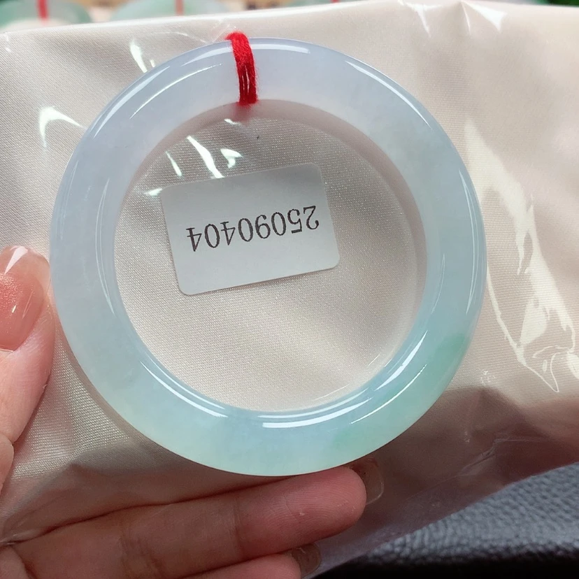 【闪购商品】未镶嵌手镯（圆镯）翡翠87号，天然A货翡翠手镯