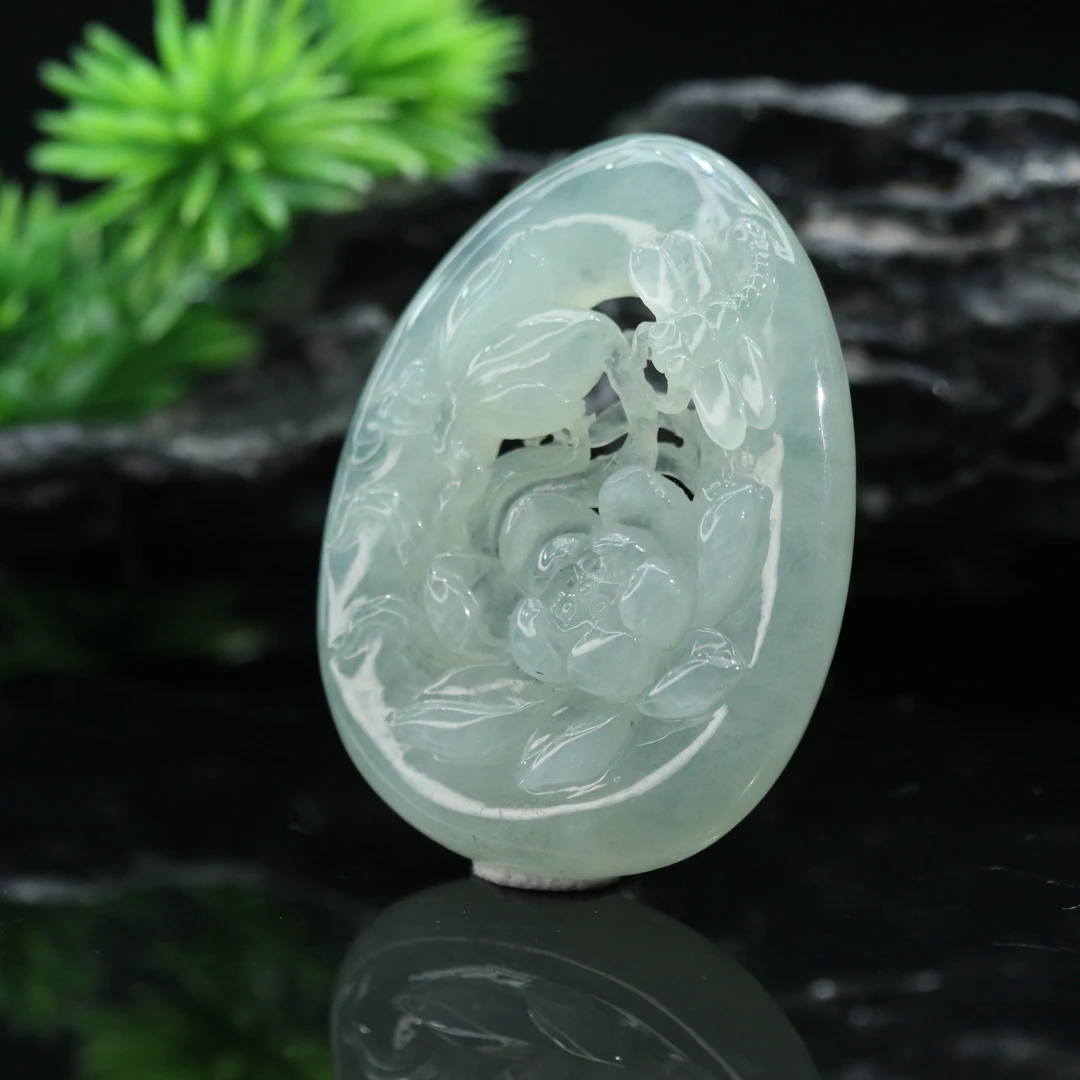 10天然缅甸翡翠A货莲花吊坠/400068/上海嘉禾拍卖