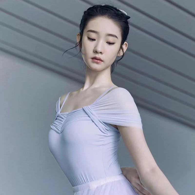 张艺凡同款舞蹈服冰与火舞台光的方向吊带演出服仙仙芭蕾舞练功服