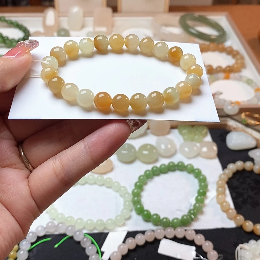 手串未镶嵌和田玉（糖玉）和田玉新疆且末糖白玉卡8手串