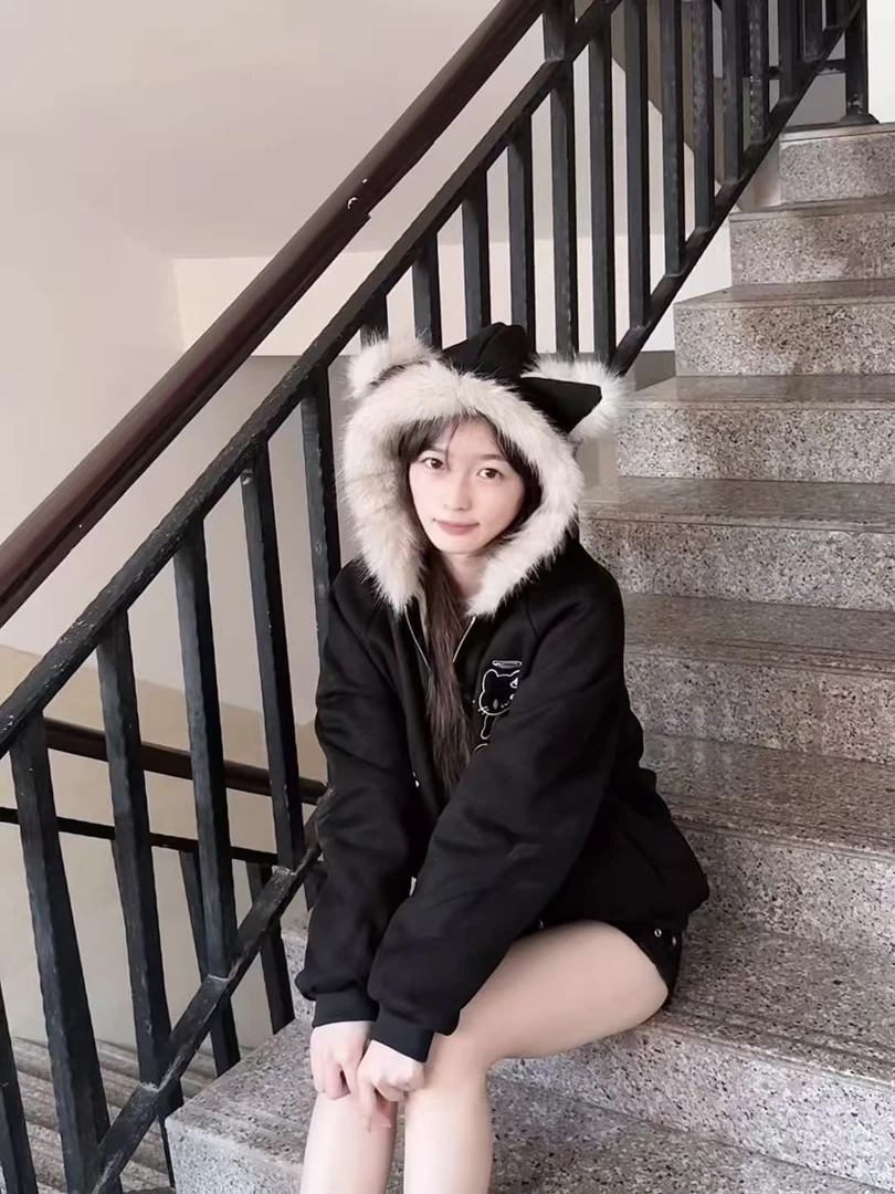 现货毛毛韩系甜酷猫耳朵毛领连帽宽松绣花百搭加厚座山雕棉衣棉服