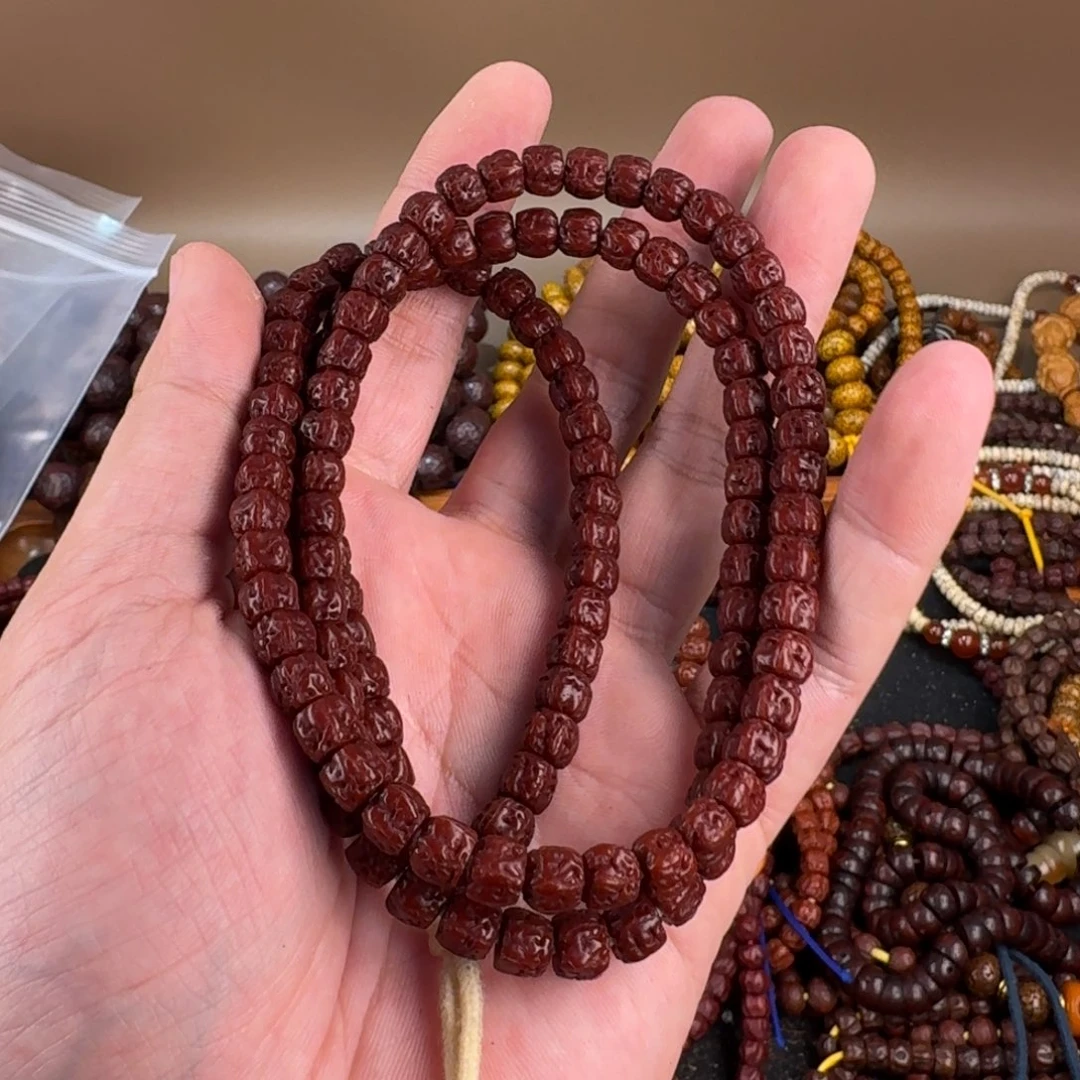 王***笑金刚菩提手串图健健康康