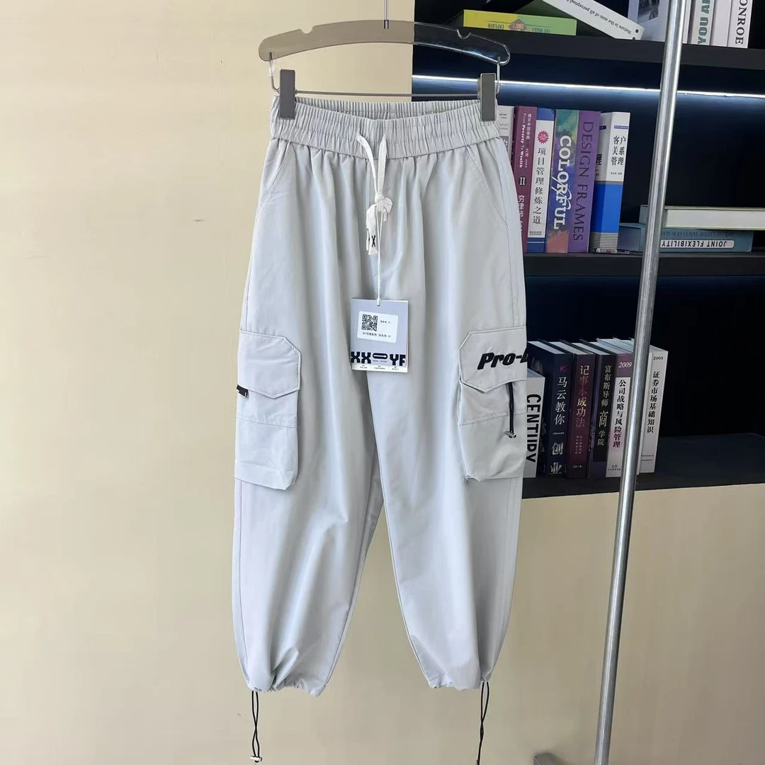 170浅灰色青少年时尚速干裤脚两用工装裤