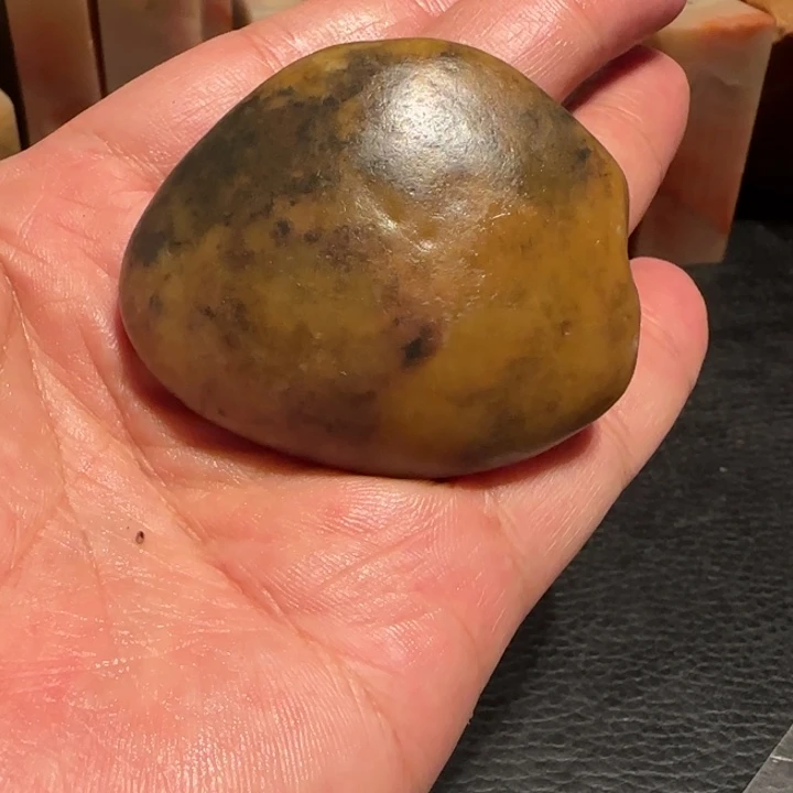 老挝石田黄原石，