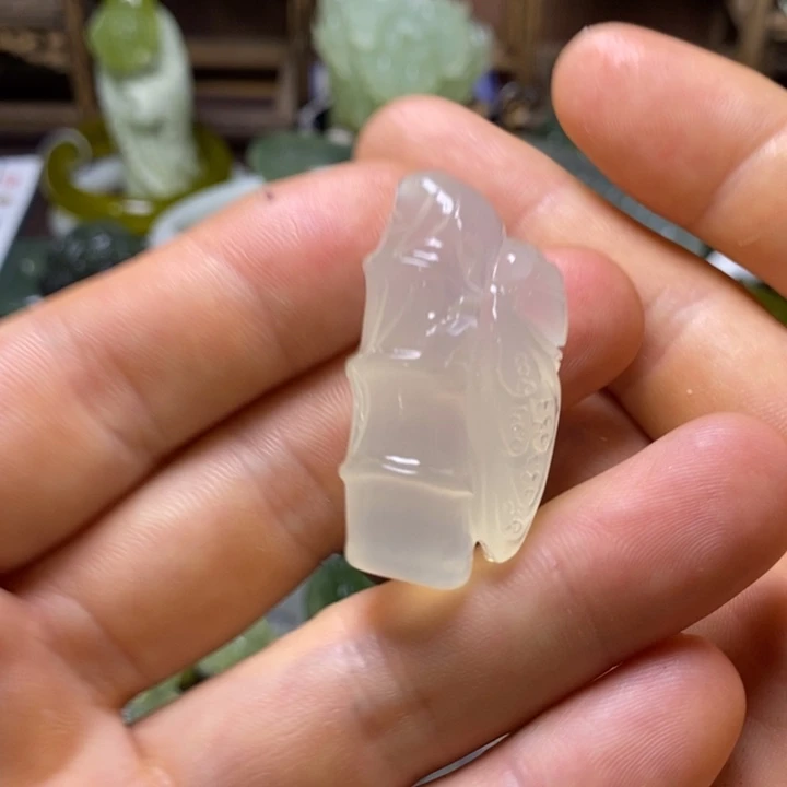 岫玉未镶嵌岫玉挂件