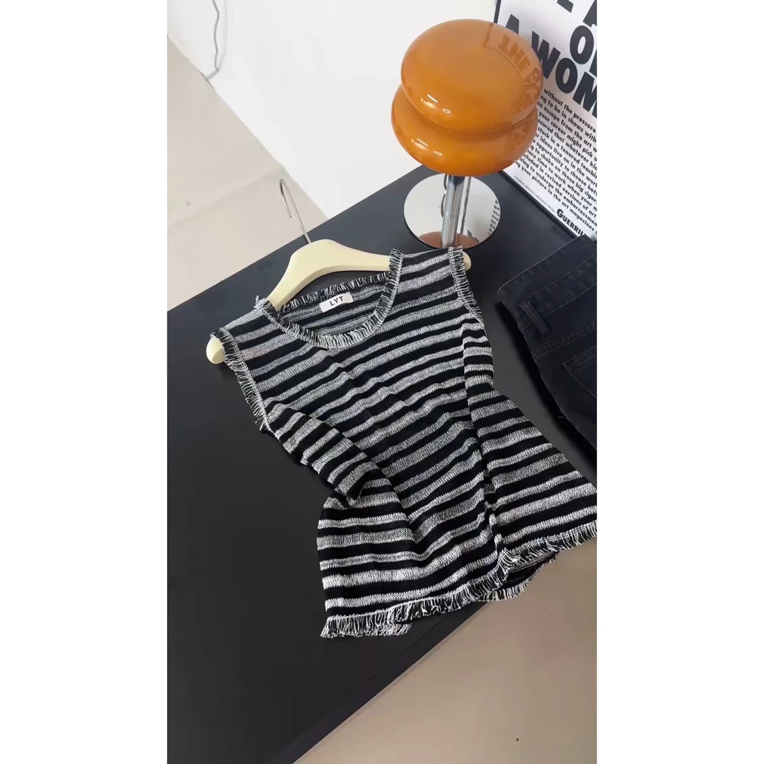 复古撞色条纹毛边无袖针织衫女2025夏季新款气质设计感显瘦上衣