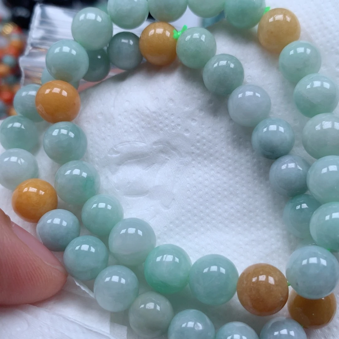 翡翠未镶嵌颈饰手串