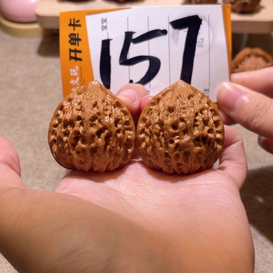 把件文玩核桃38金牛