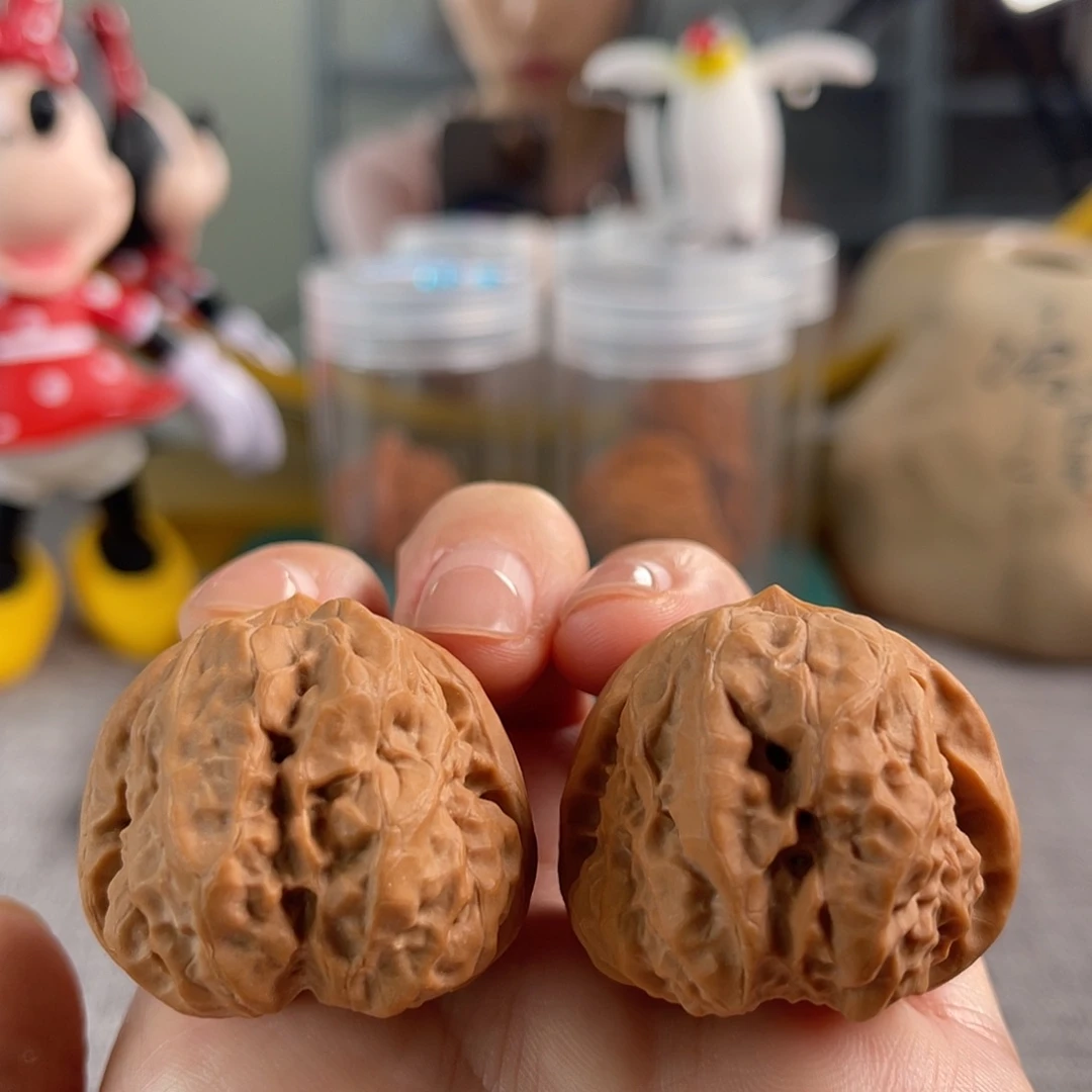 文玩核桃吊坠37蛤蟆头