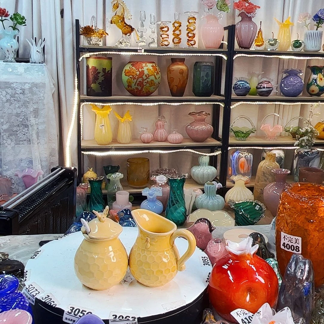 一套家悦美居琉璃摆件陶瓷