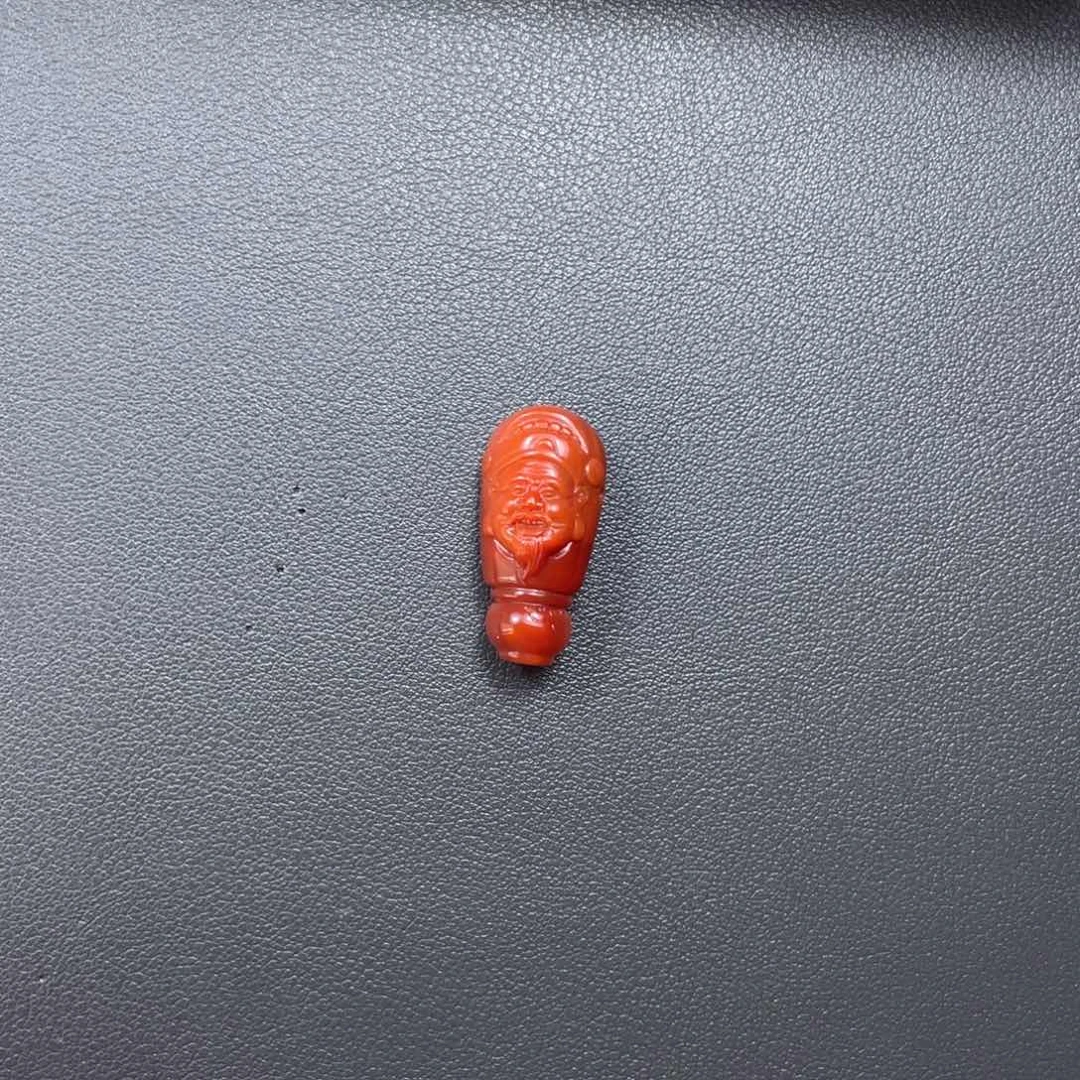 南红玛瑙颈饰未镶嵌