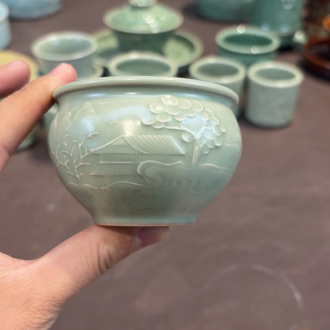 杯龙泉青瓷茶具微瑕