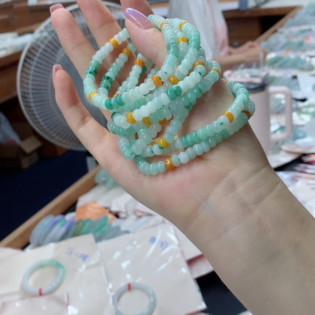 未镶嵌手链翡翠多样性发1