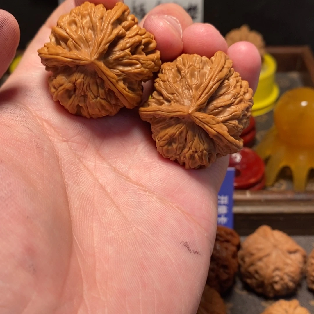 文玩核桃吊坠花王3麟39尺43
