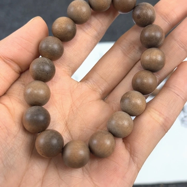 木檀香阴沉1.2瑕疵…。…………