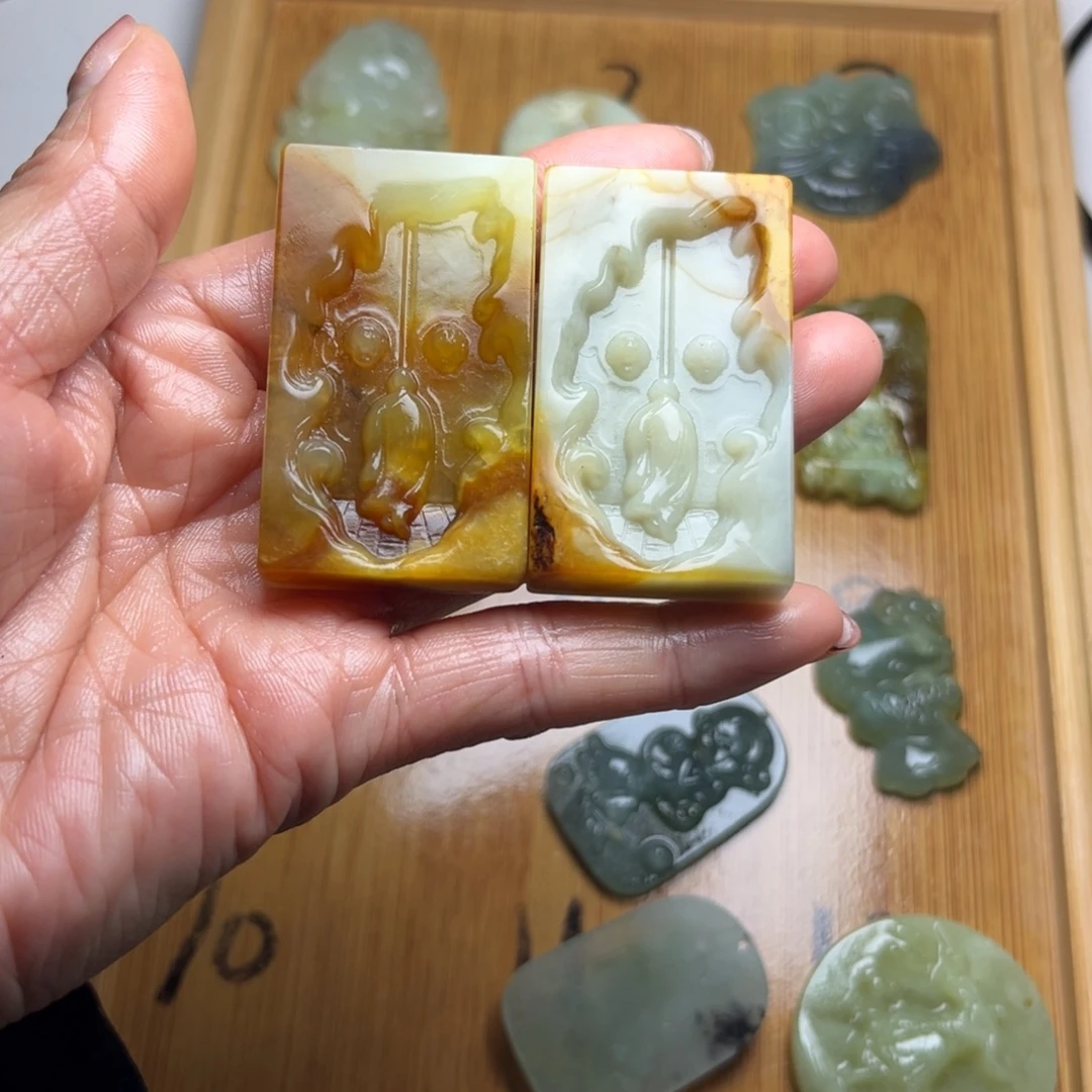是***！蛇纹石玉未镶嵌颈饰