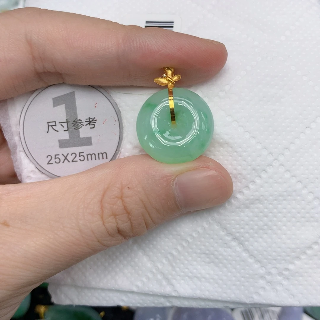 翡翠18K金镶嵌颈饰14567889888