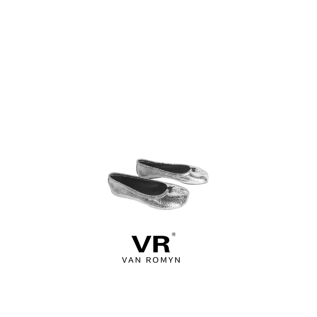 【VR莉娜】509019银色分指鞋
