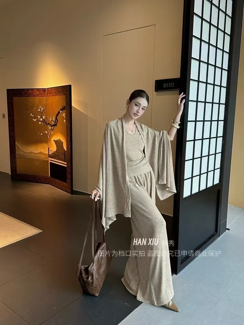 【婷屿 · studio专属】2025秋款韩版小众设计师新款时尚女装701-800