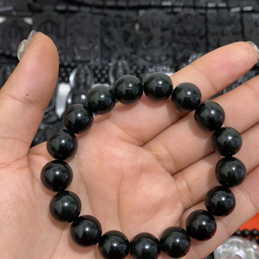 【闪购商品】未镶嵌蛇纹石玉颈饰