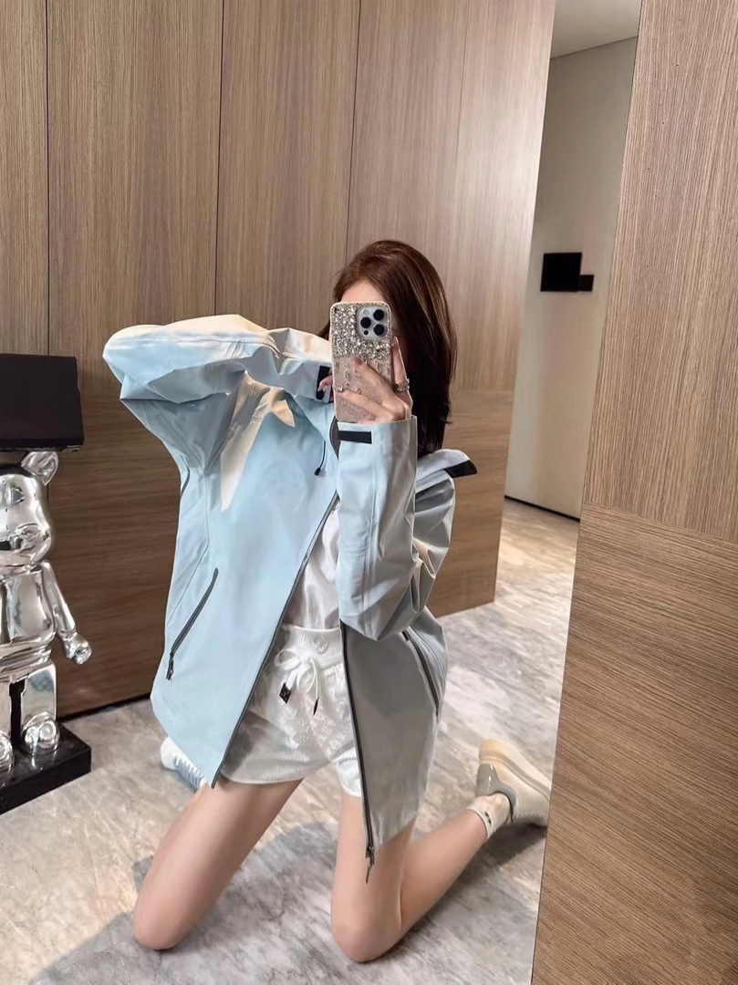 户外三防冲锋衣外套 出游必备 大厂直达【亮1】